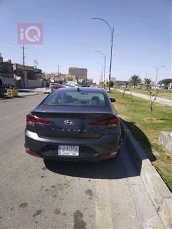 هیوندای ئەلەنترا